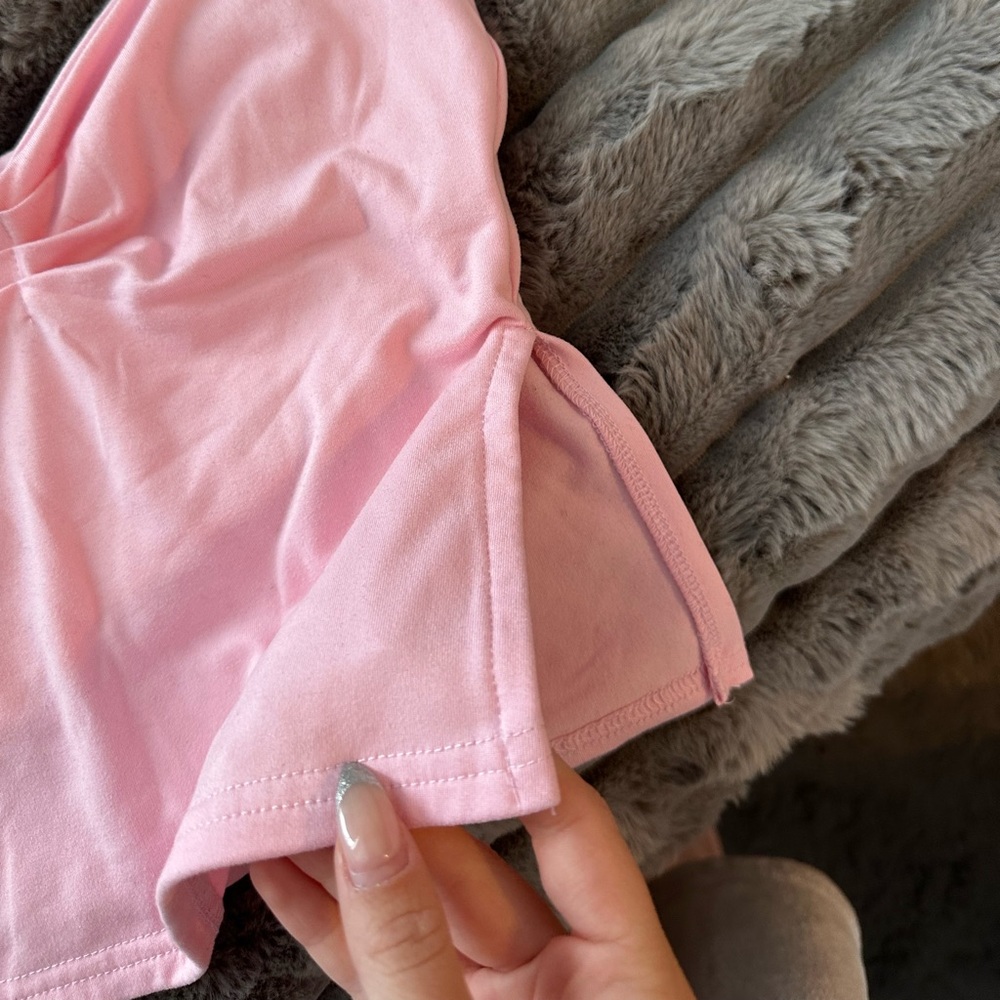 Amazon Pink Camisole Top - Picture 3 of 4